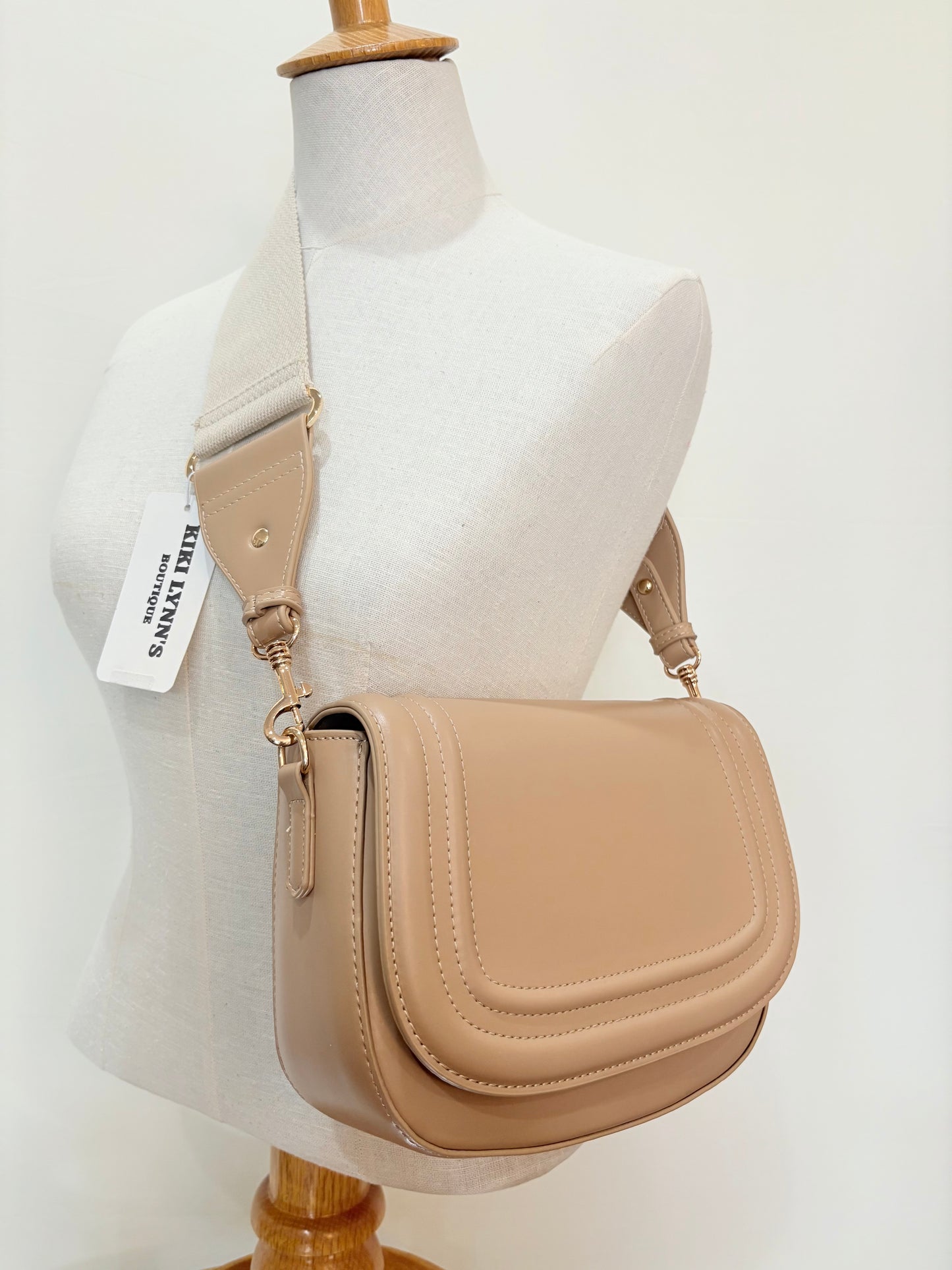 Chic Crossbody