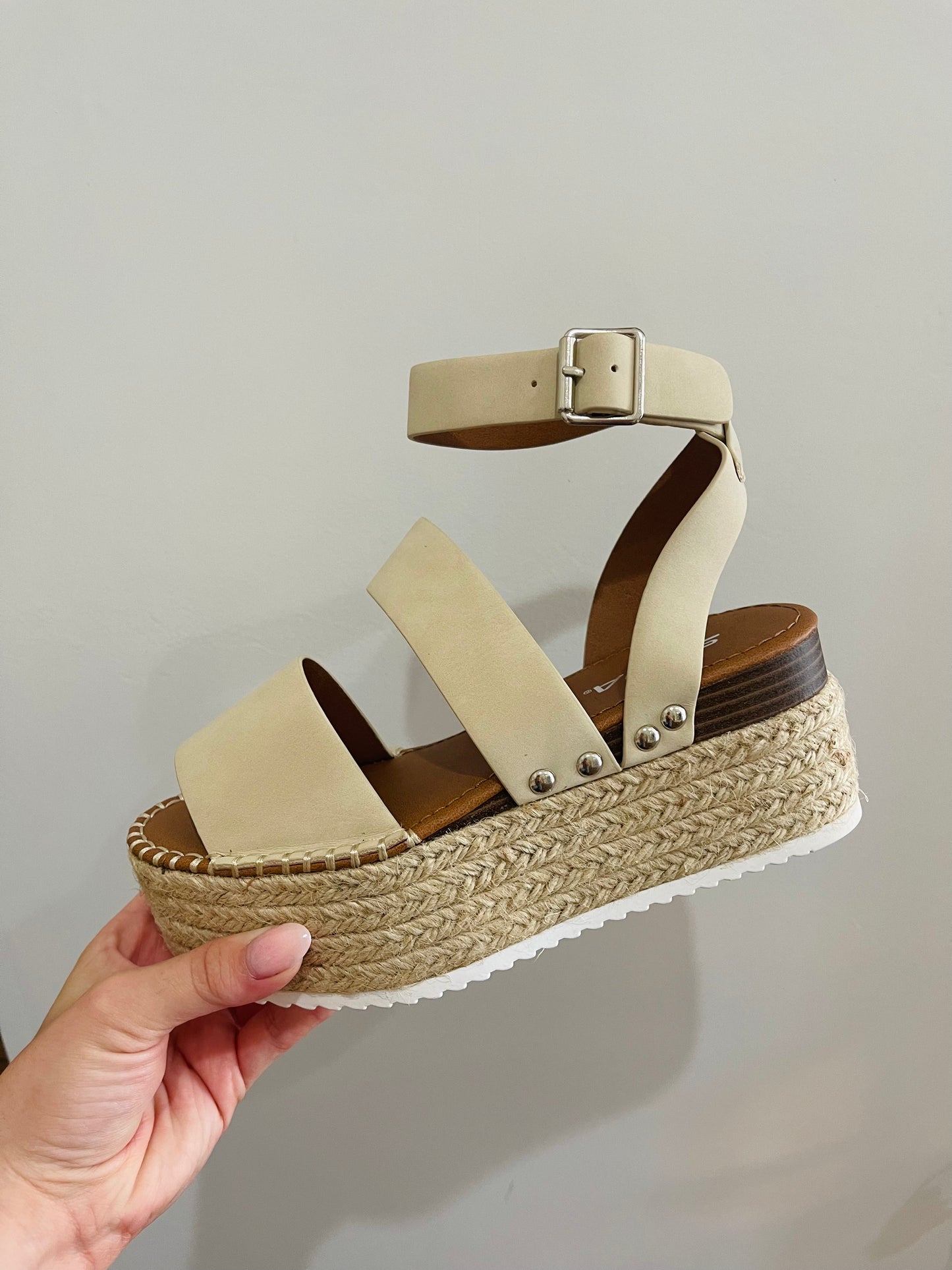 Bone Platform Sandal