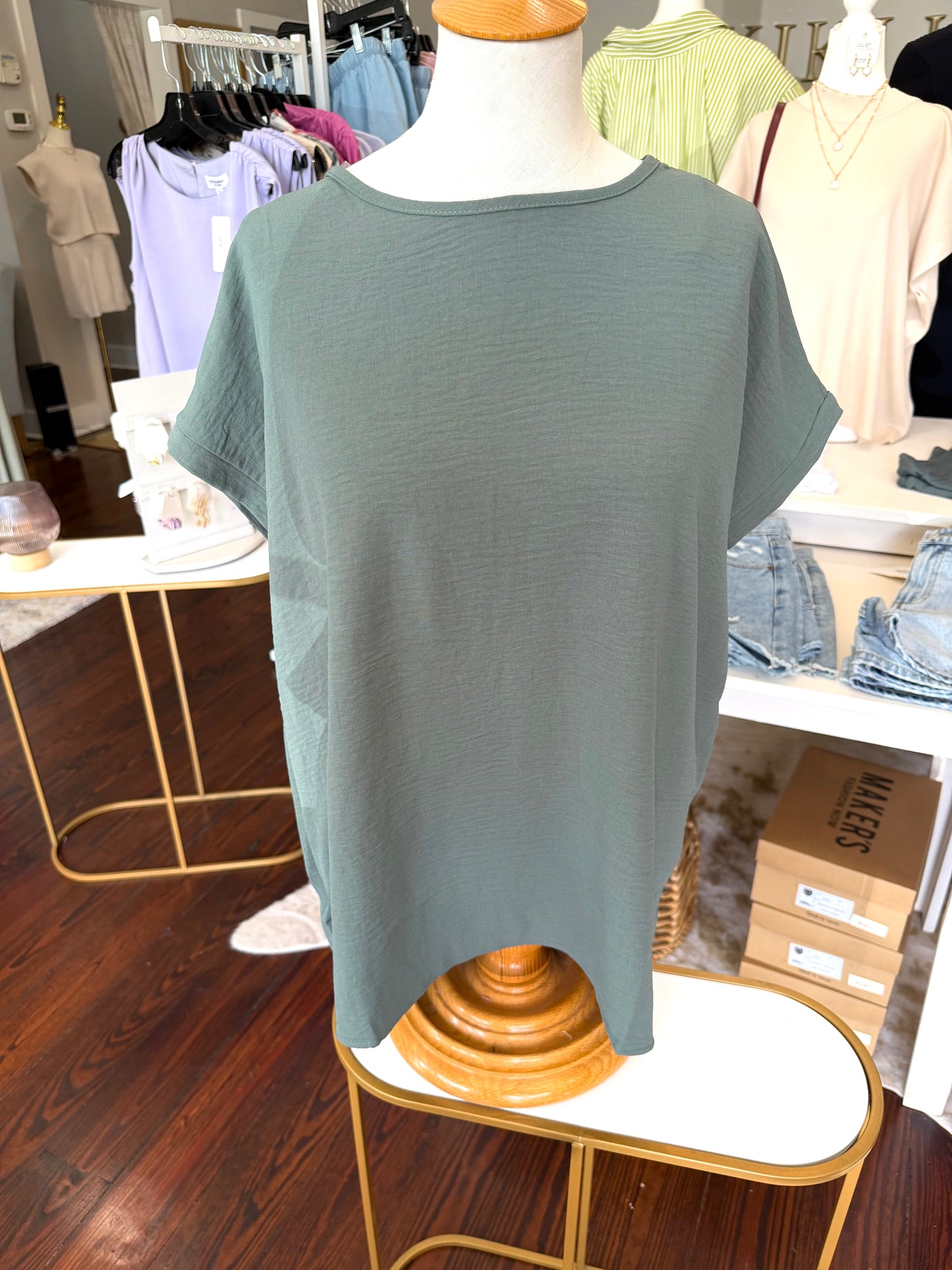 Round Neck Basic Blouse