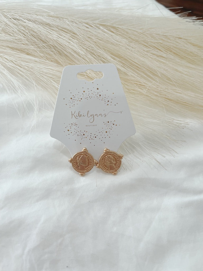 Royalty Studs