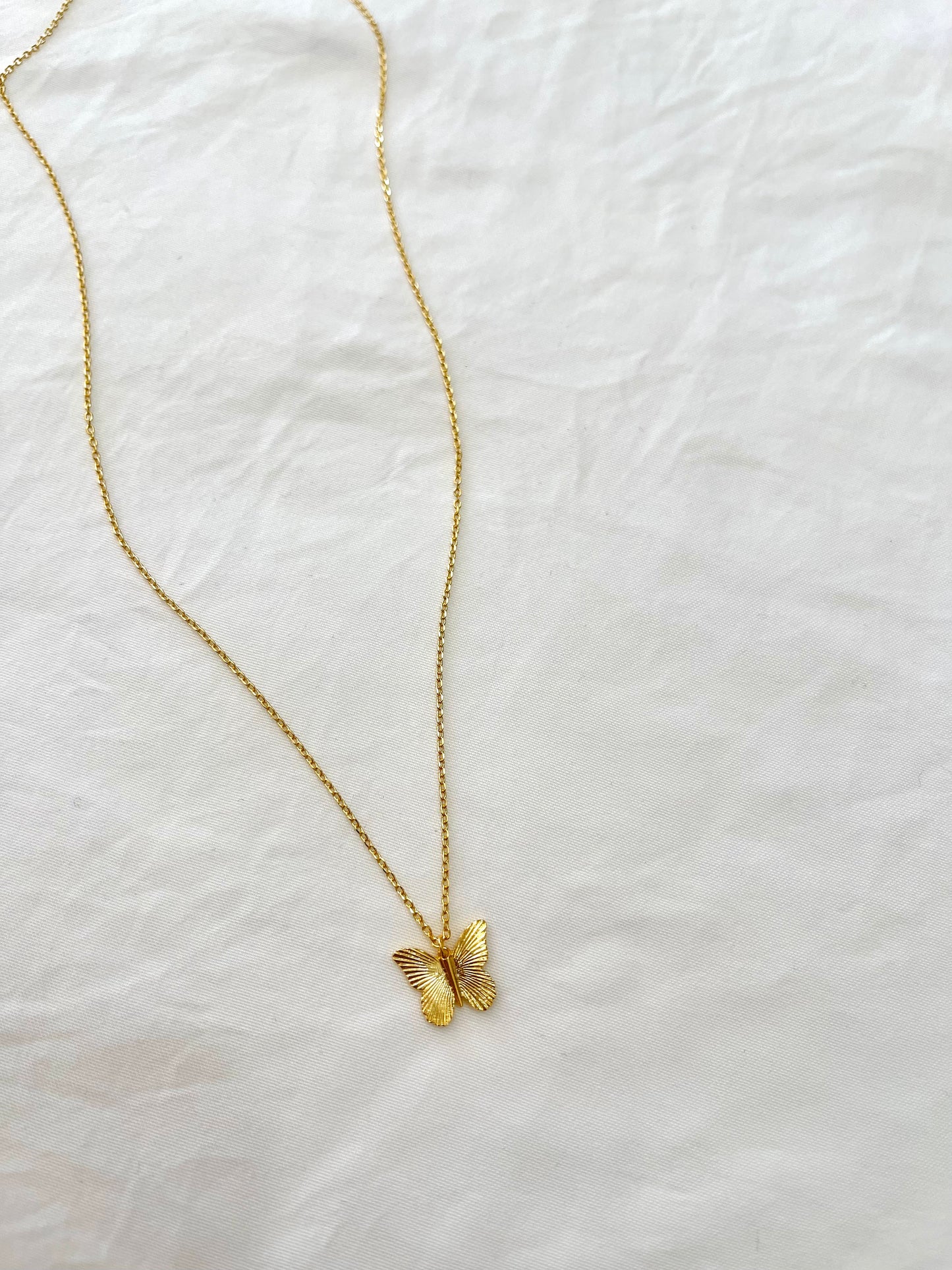 Dainty Butterly Necklace